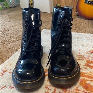 Women’s Dr. Martens Boots Size 8